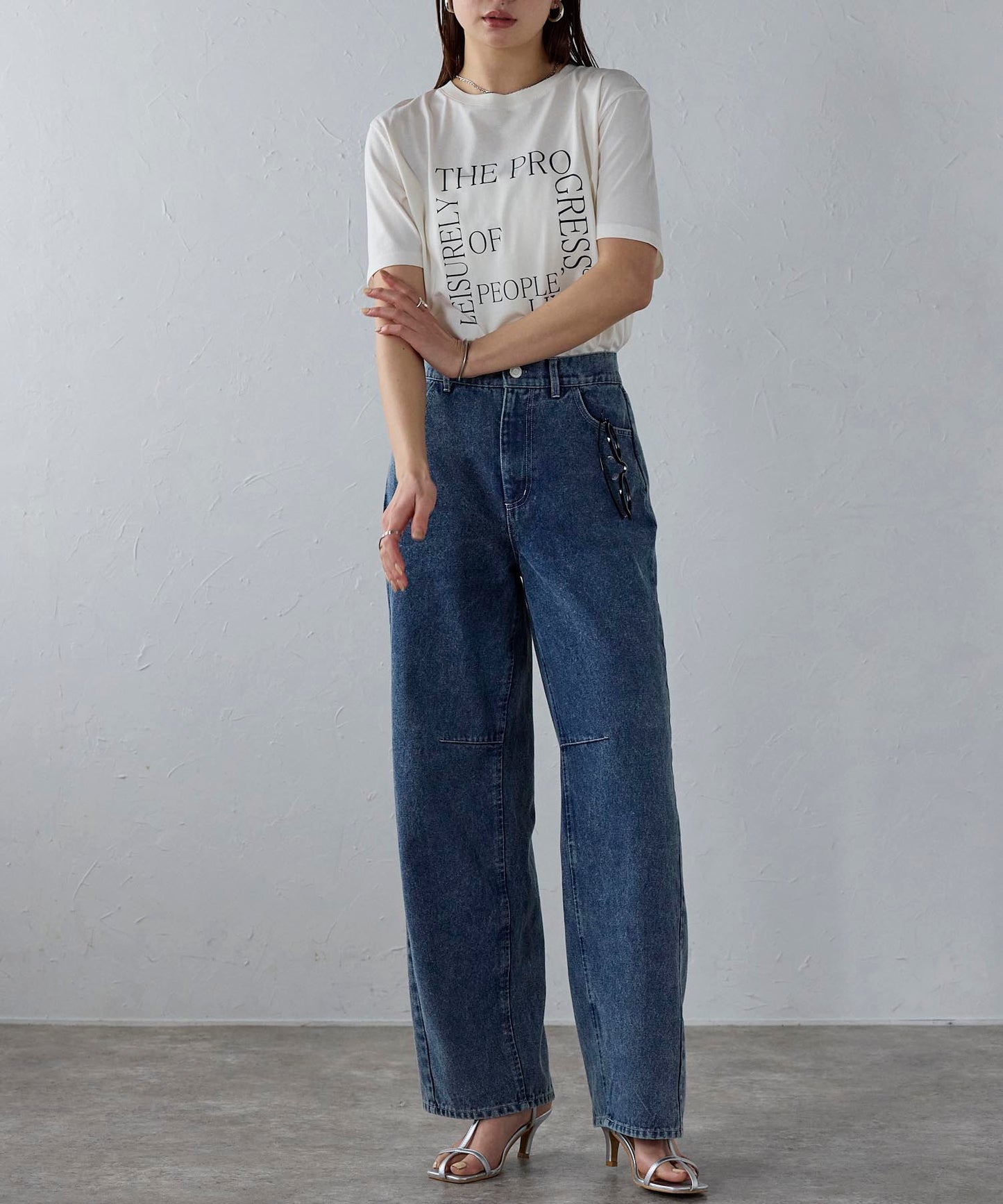 スクエアロゴで魅せる スーピマ半袖Tシャツ