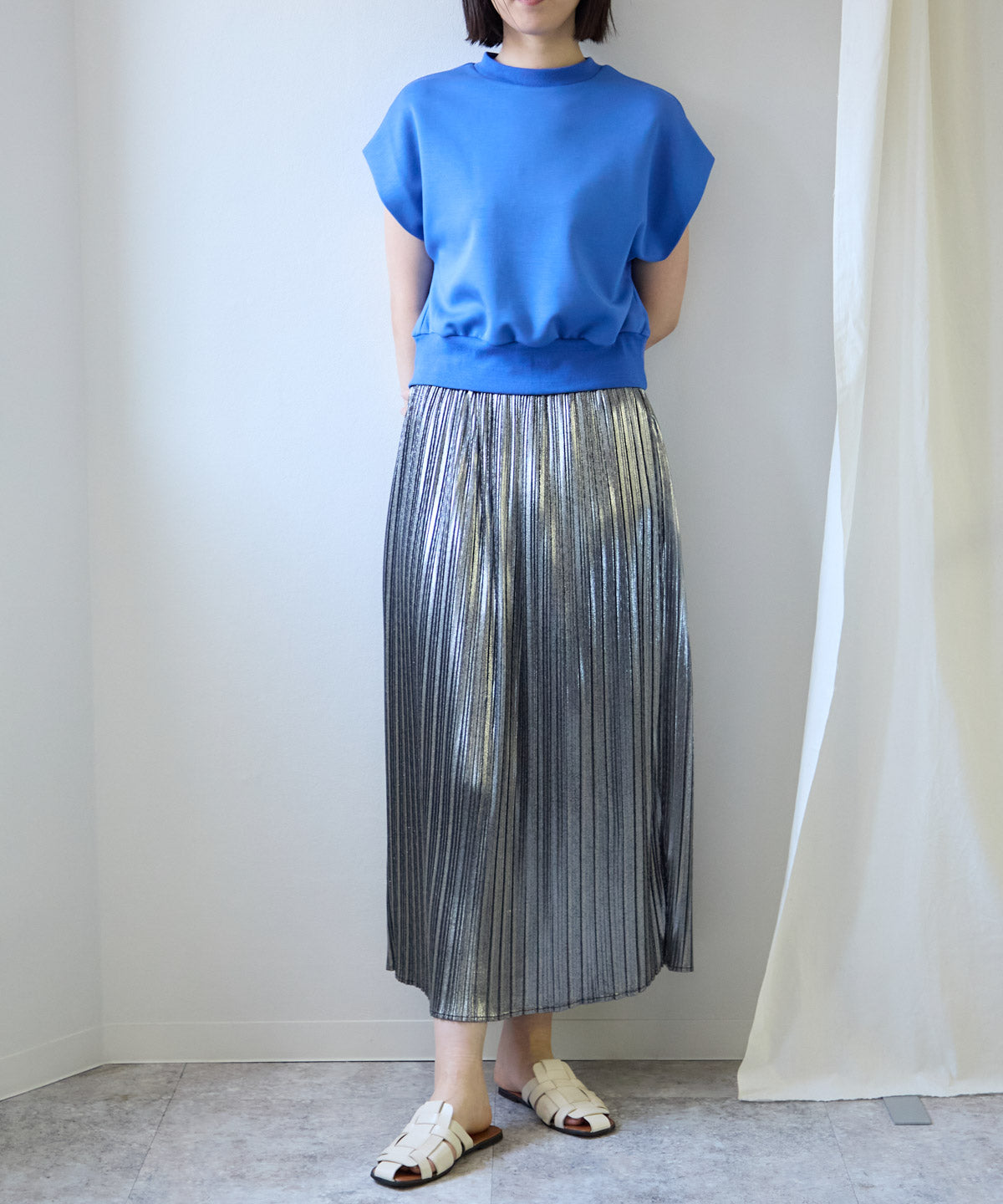 ショート丈ポンチTシャツ