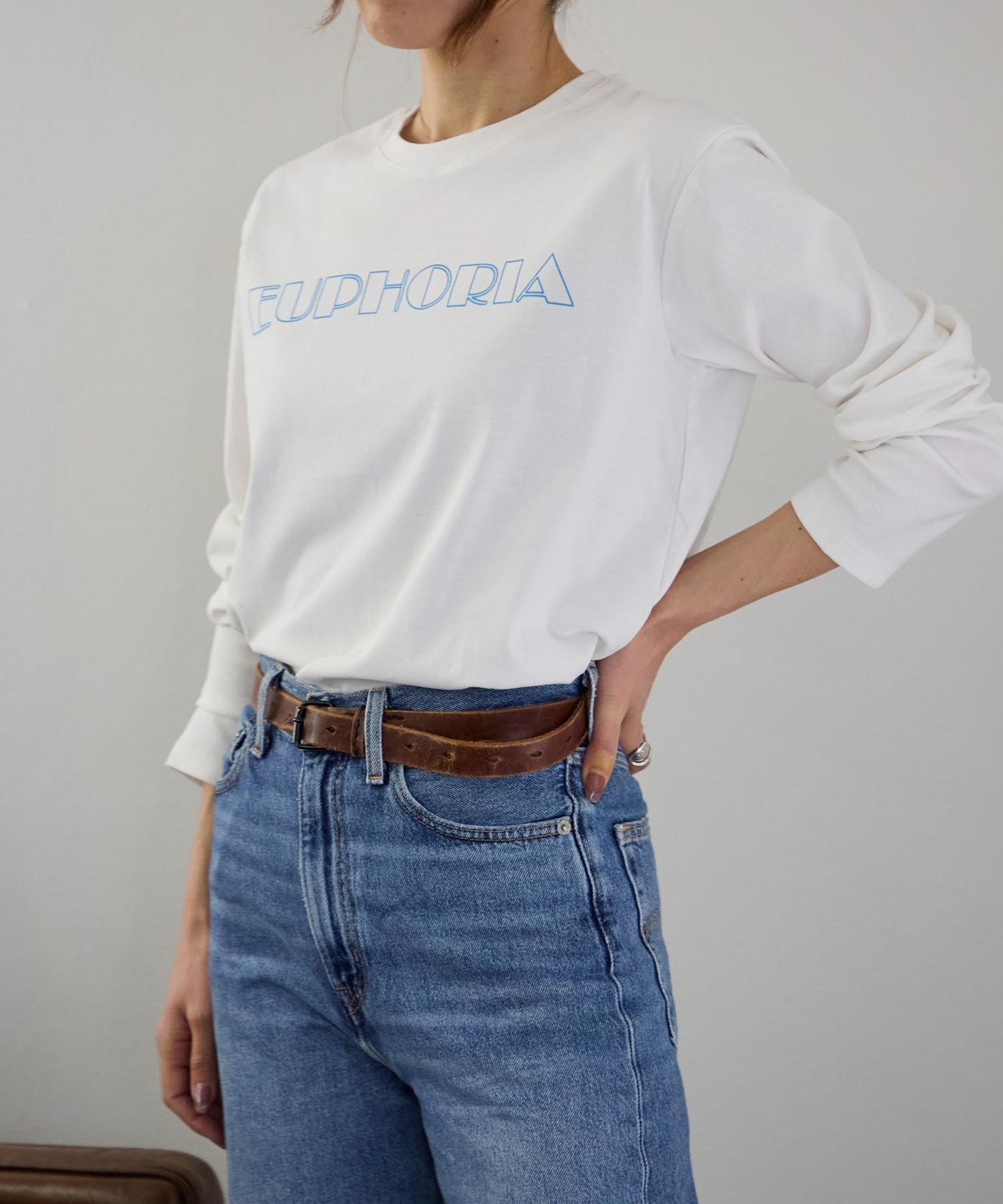 長袖カラーロゴプリントTシャツ