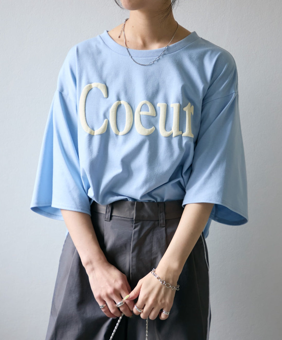 ロゴ発泡プリント半袖Tシャツ