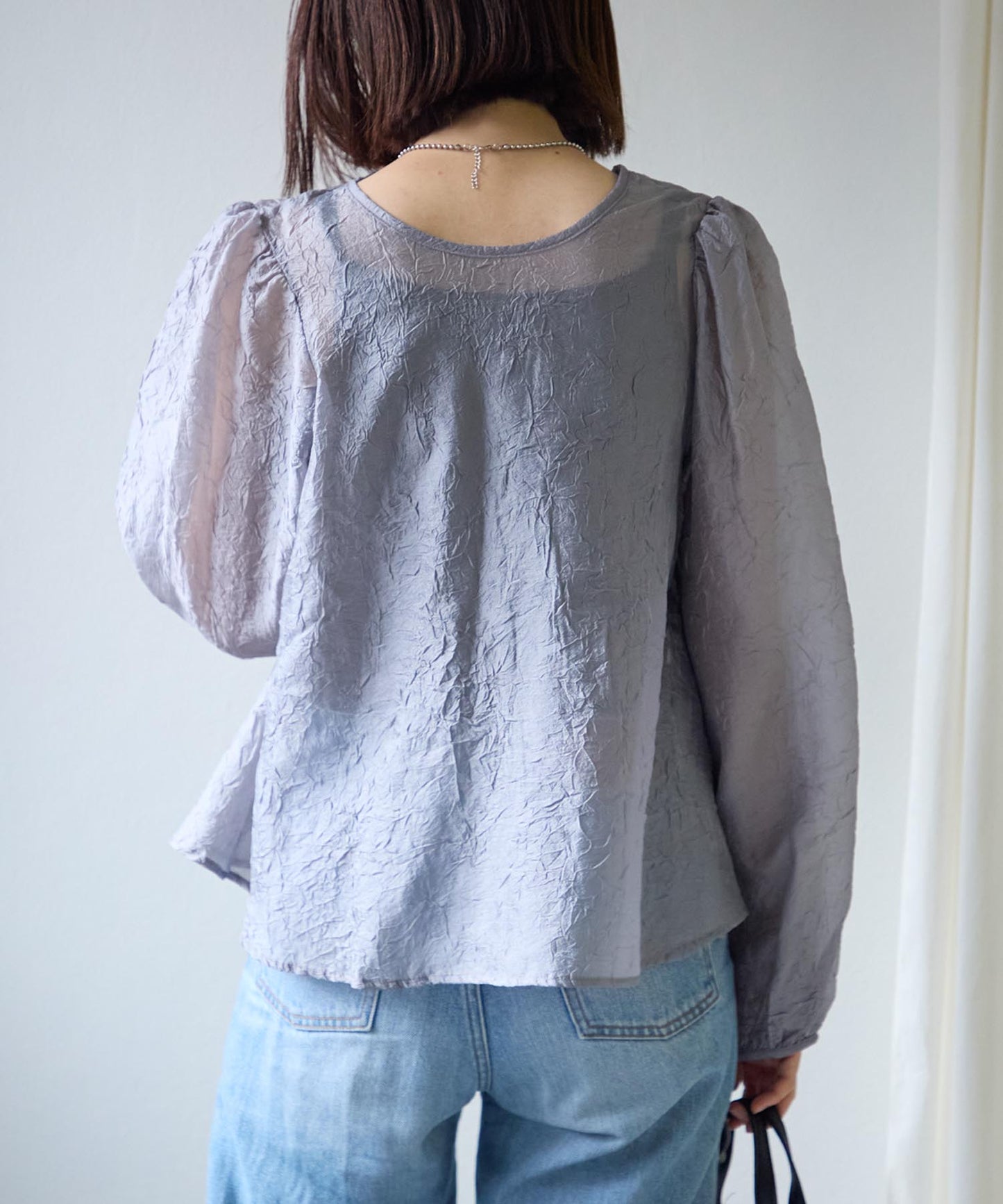 バックリボンクリンクルブラウス