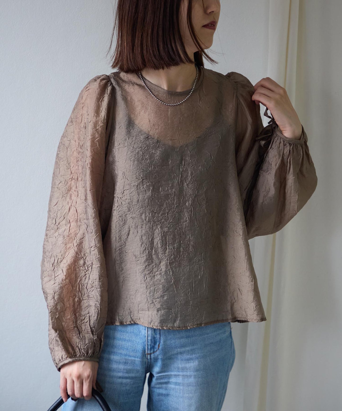 バックリボンクリンクルブラウス