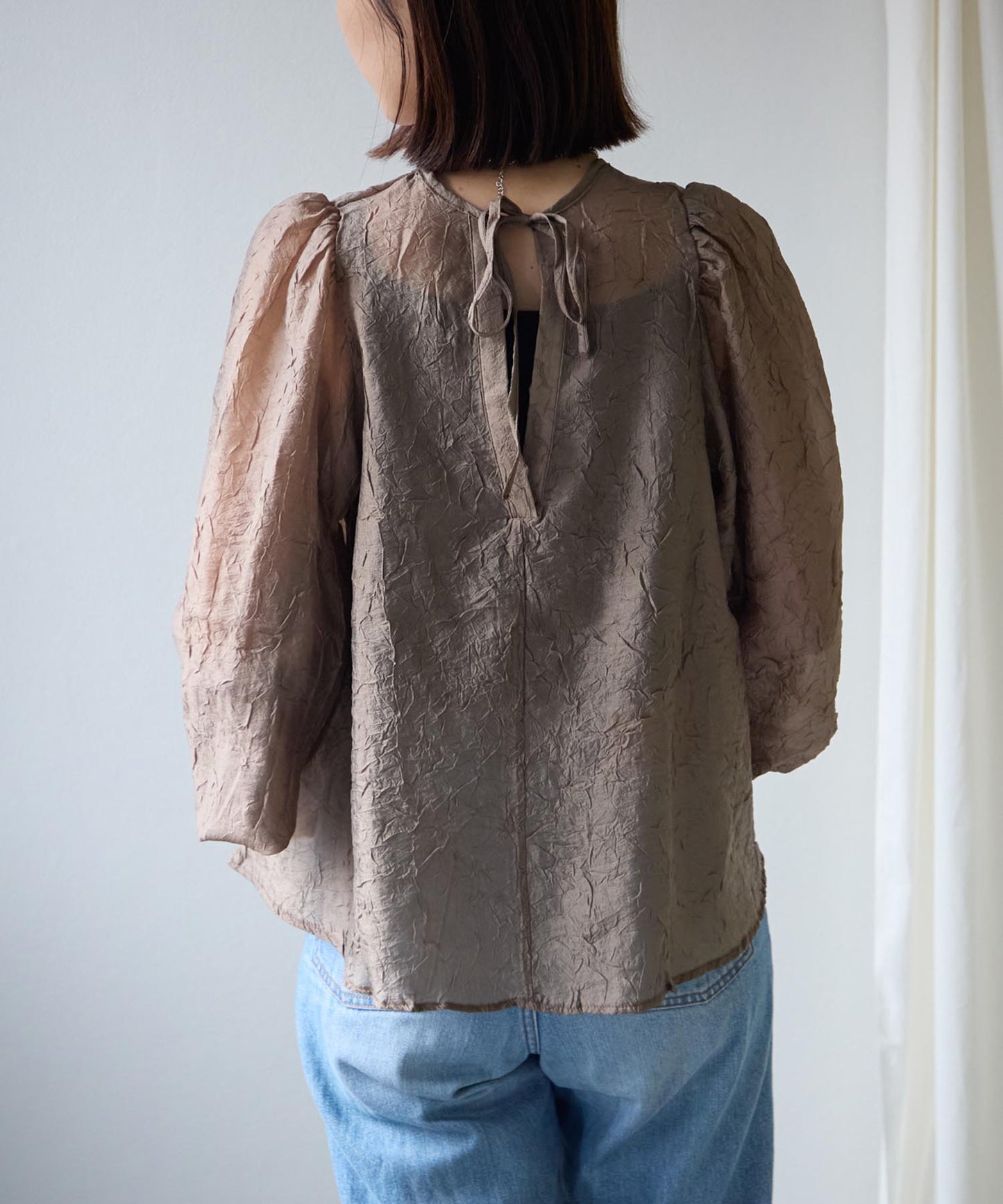 バックリボンクリンクルブラウス