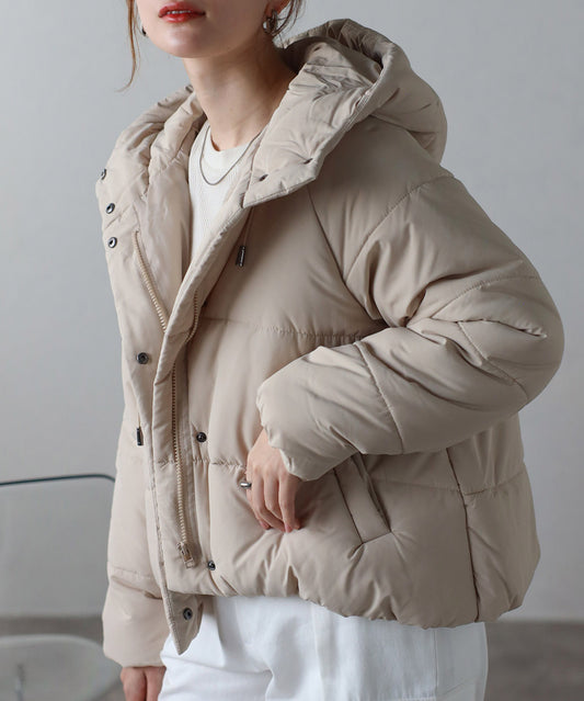 中綿ショートジャケット