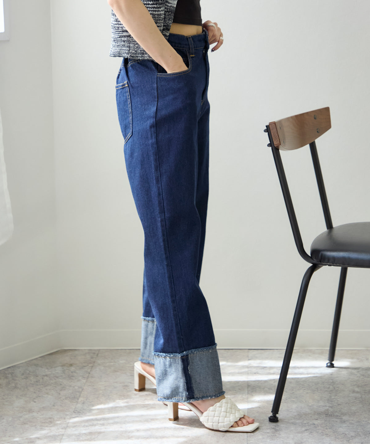 ロールアップデニムパンツ