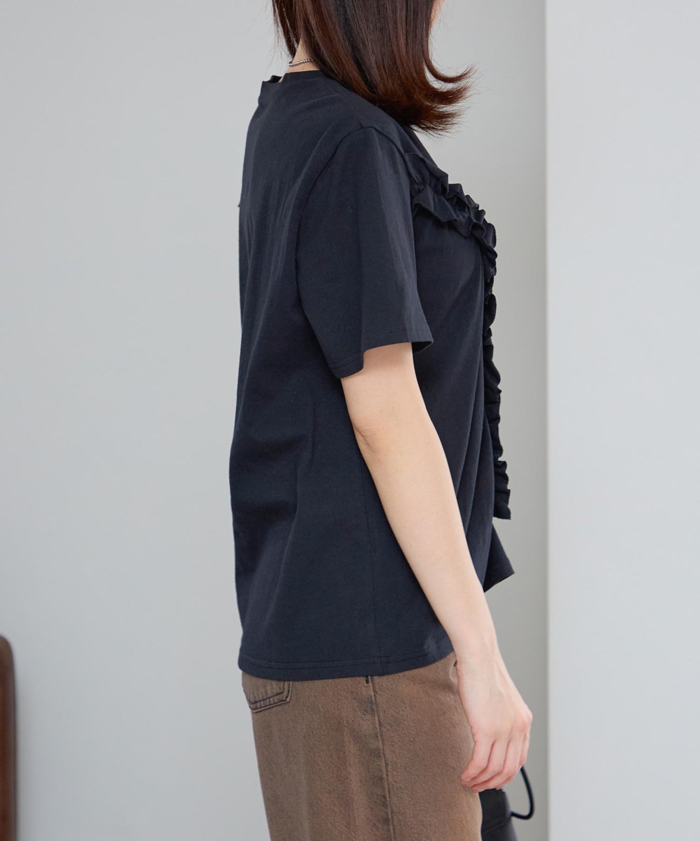 アシンメトリーフリル半袖Tシャツ