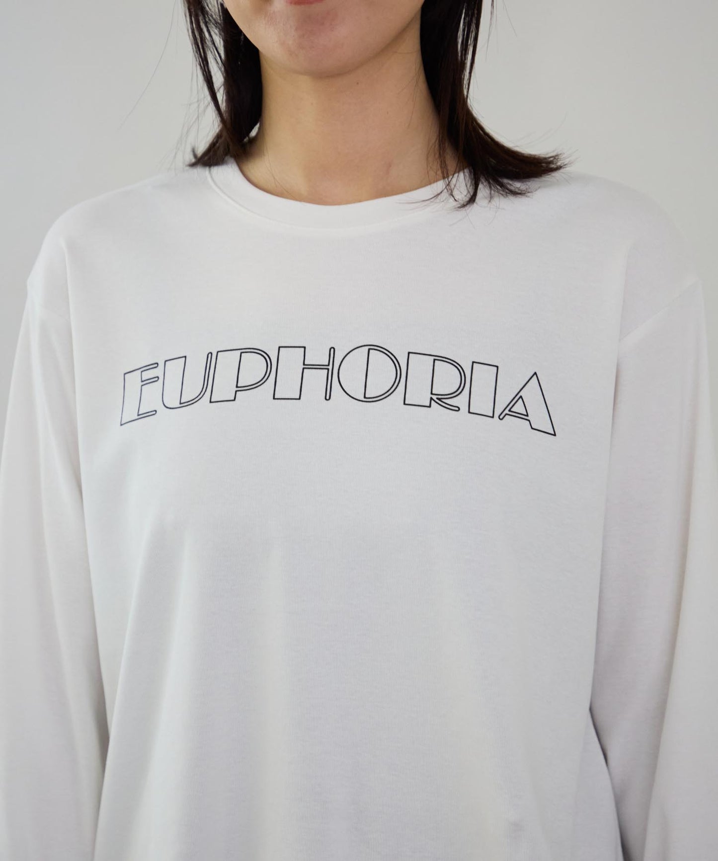 長袖カラーロゴプリントTシャツ