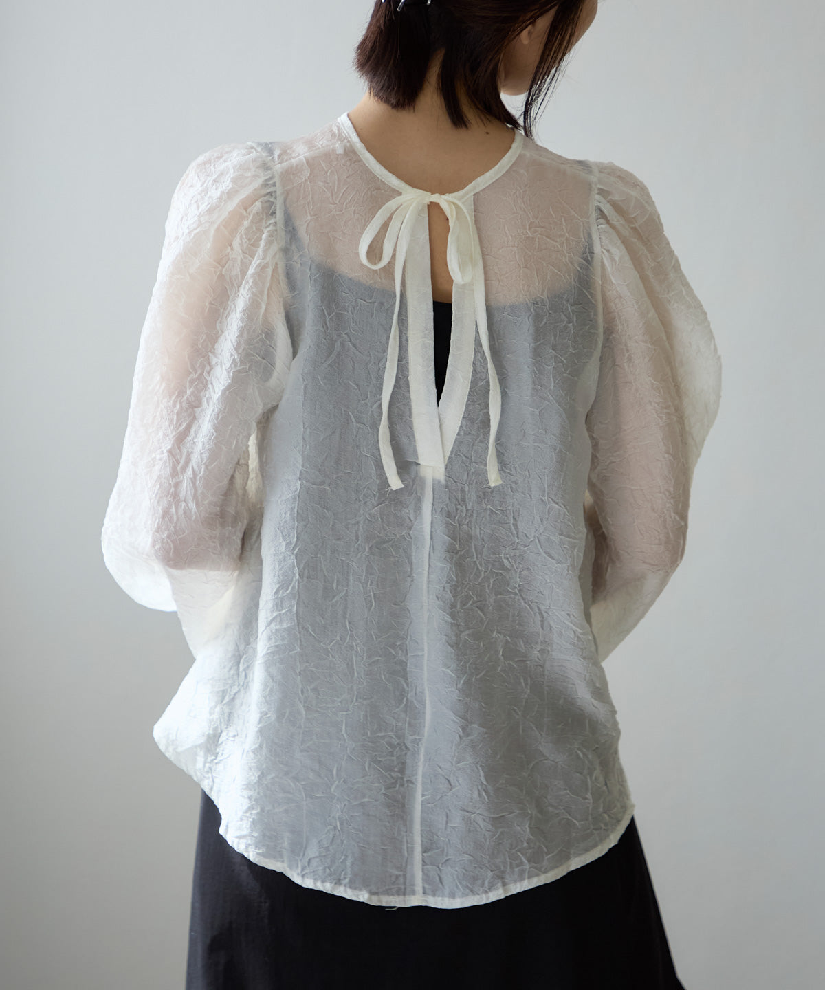 バックリボンクリンクルブラウス