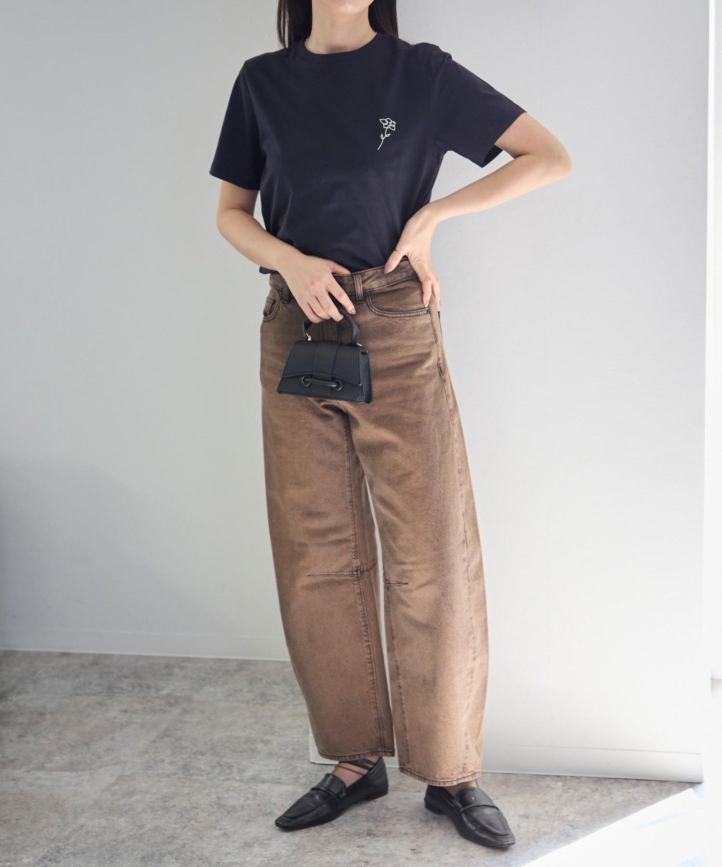 フラワーワンポイント サイロTシャツ