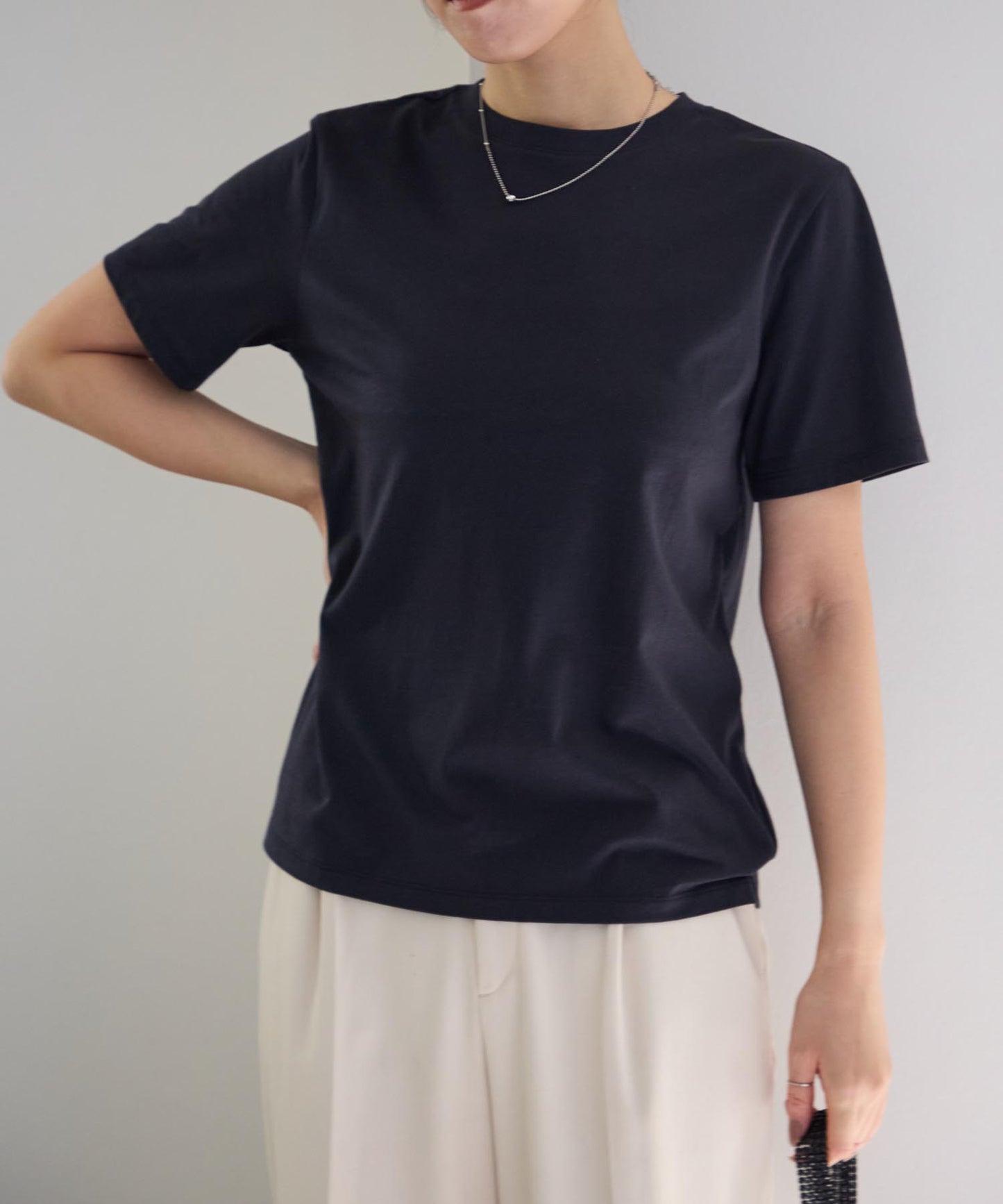 毎日着たくなる心地よさ サイロ無地Tシャツ