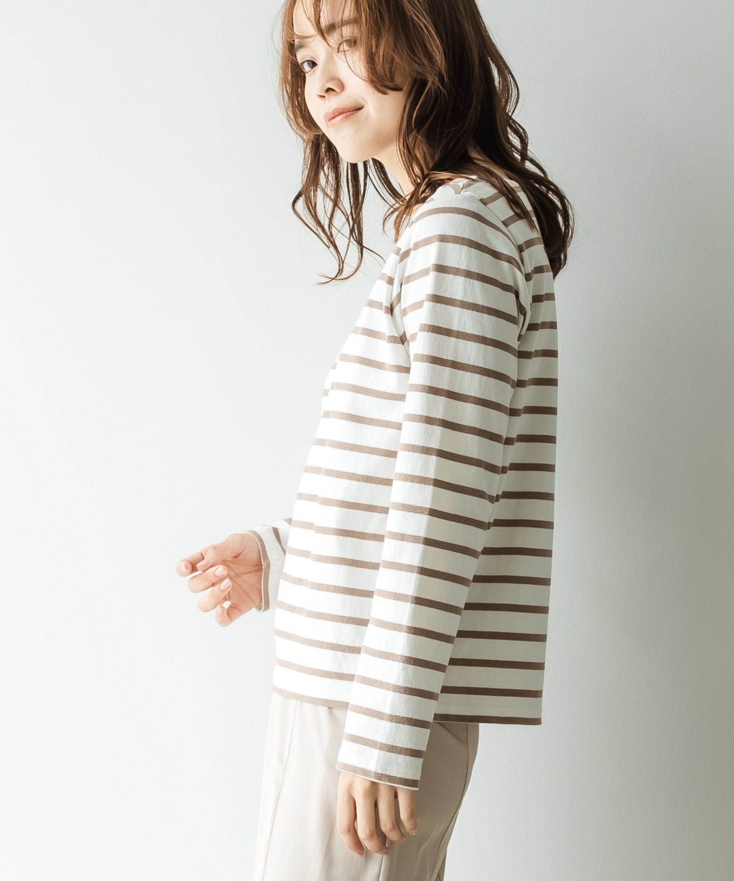 ボートネックボーダーTEE