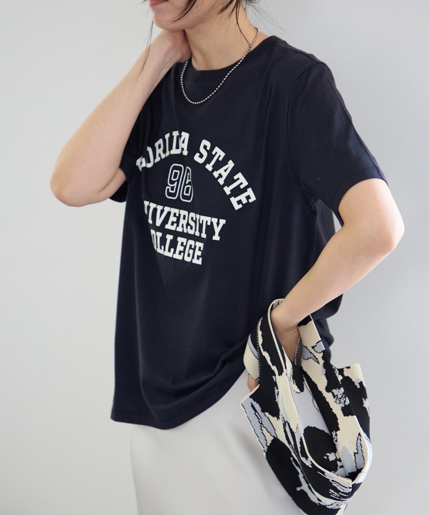 ヴィンテージ風カレッジロゴ スーピマ半袖Tシャツ