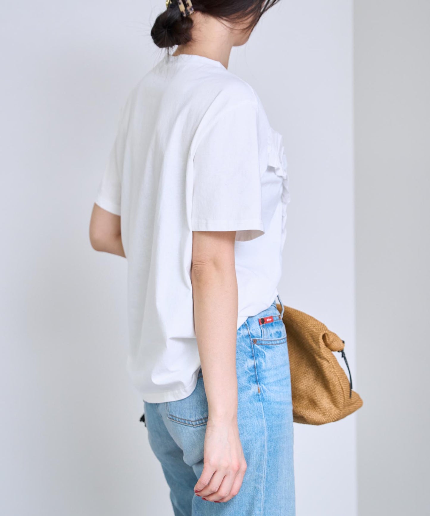 アシンメトリーフリル半袖Tシャツ