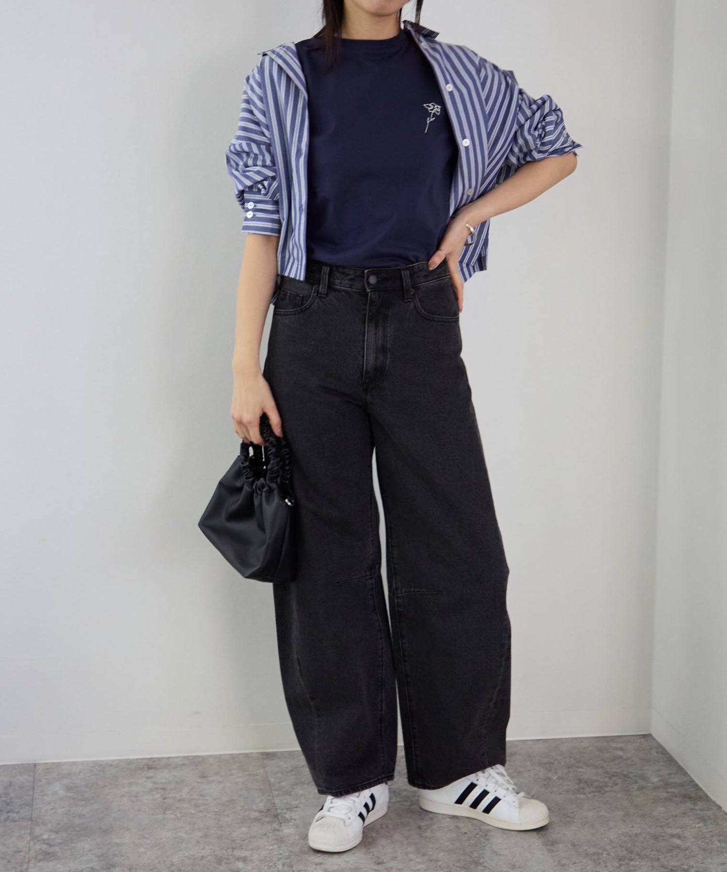 フラワーワンポイント サイロTシャツ