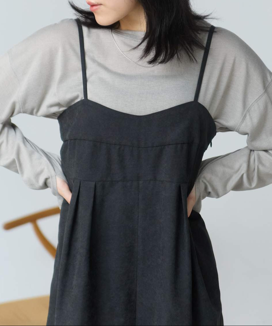 マットサテン タックワイドサロペット
