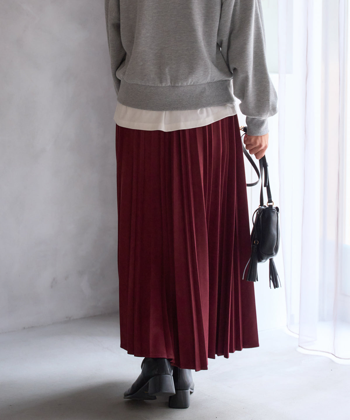 ポンチスエードプリーツスカート