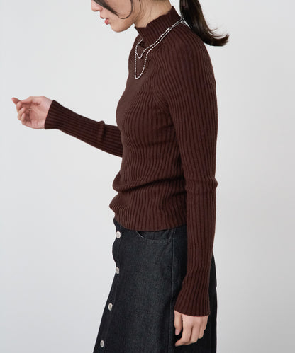 ボトルネックリブニットプルオーバー