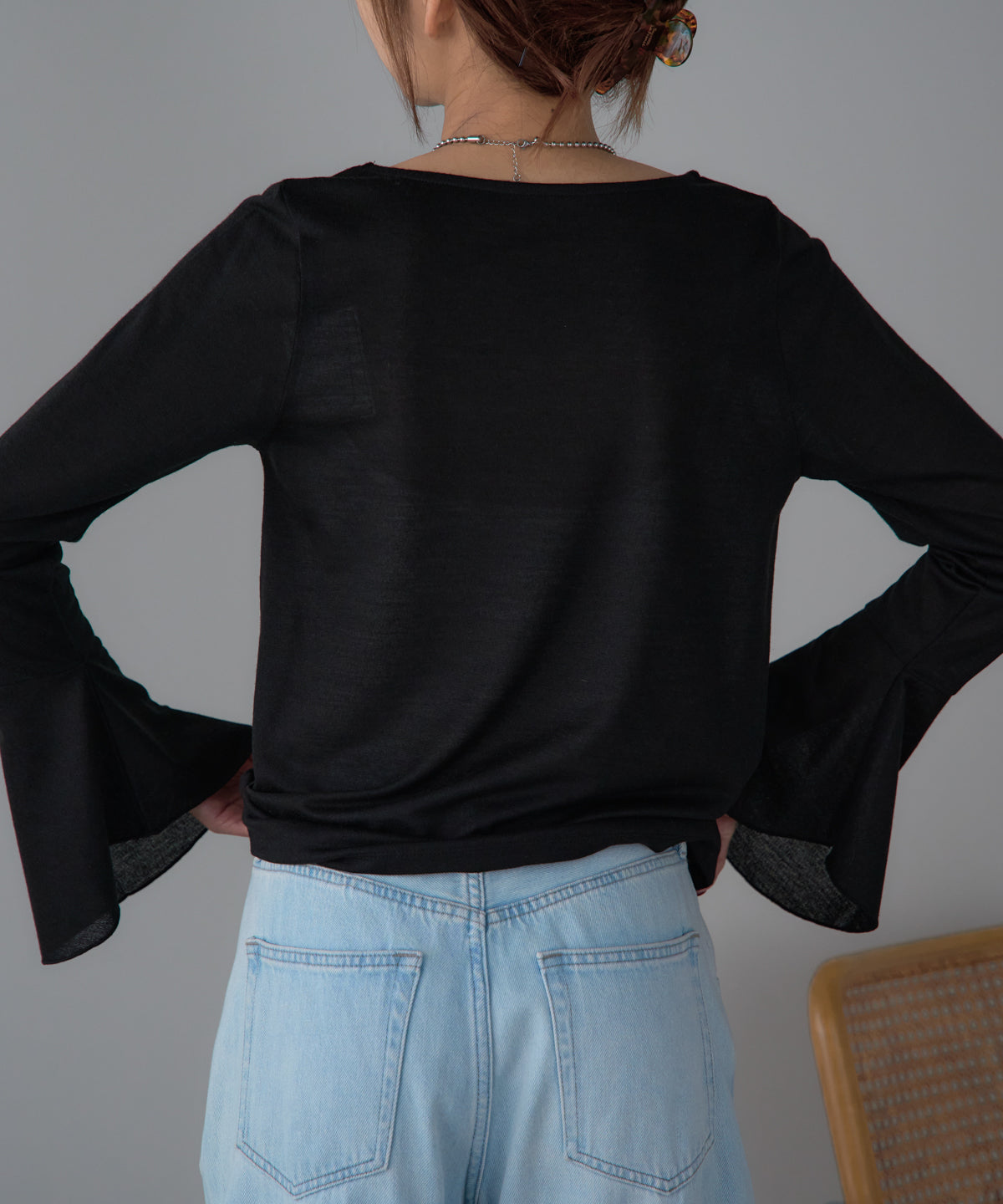 フレアスリーブトップス