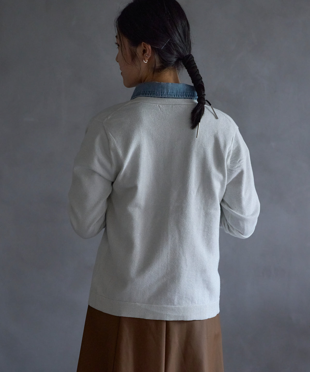 Vネックラメカーディガン