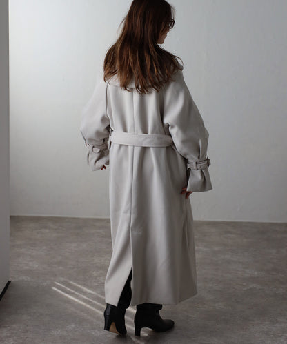 ボリュームタックスリーブコート