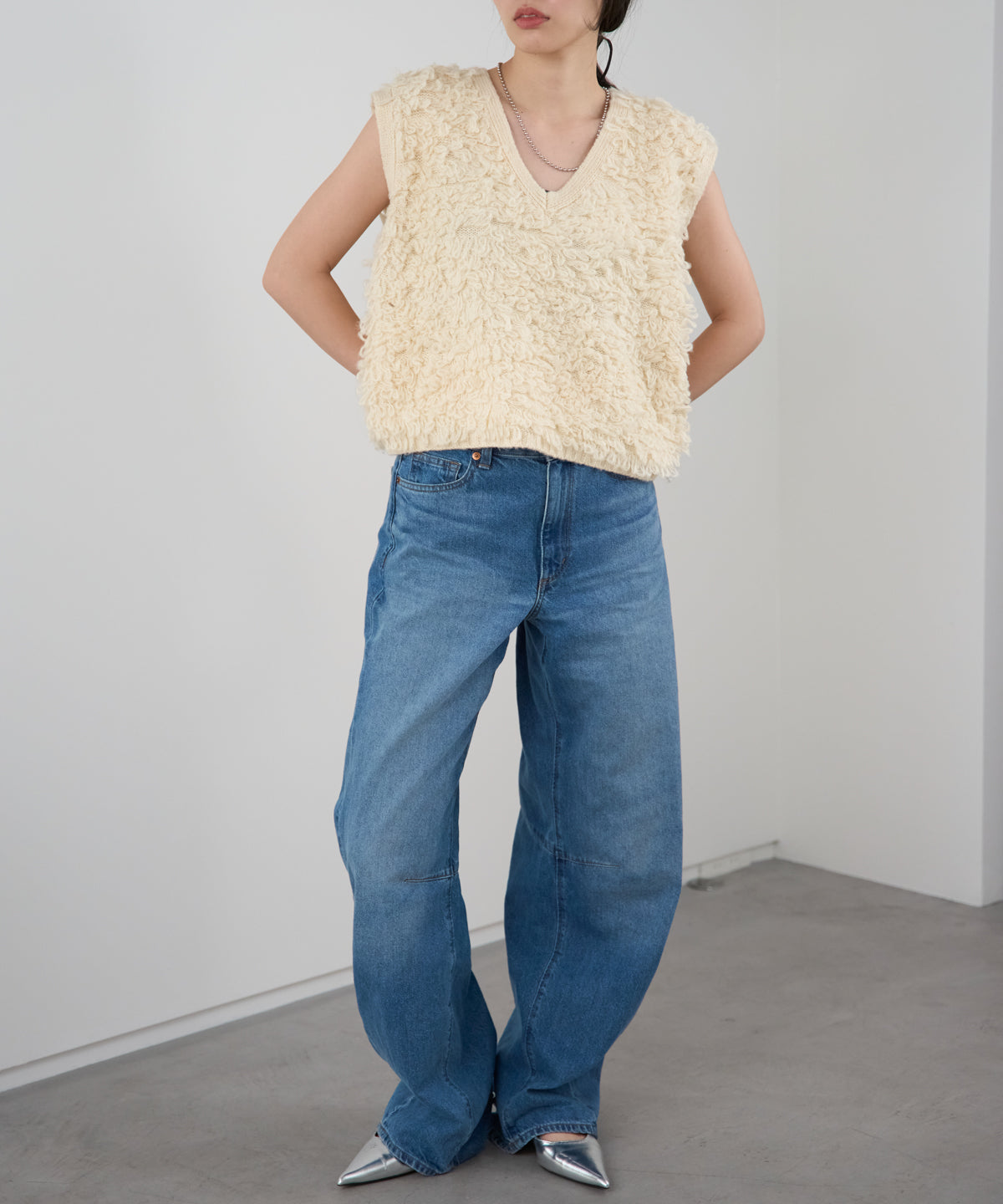 ループヤーンニットベスト