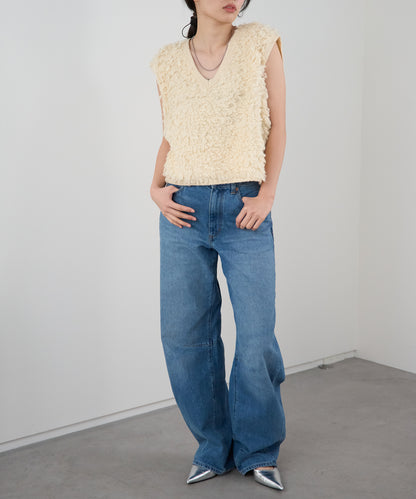 ループヤーンニットベスト