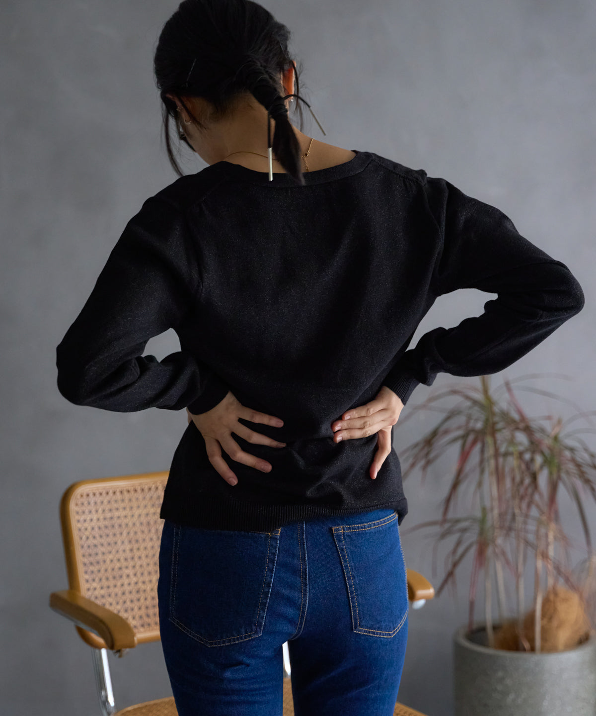 Vネックラメカーディガン