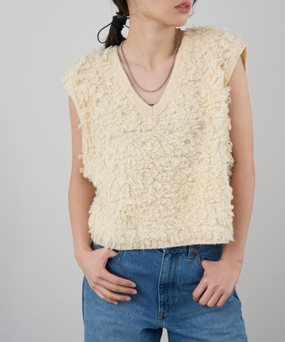 ループヤーンニットベスト