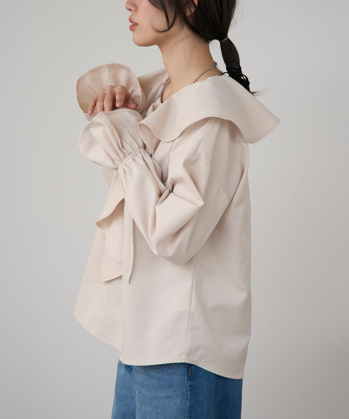 デニムフリルビッグカラーブラウス