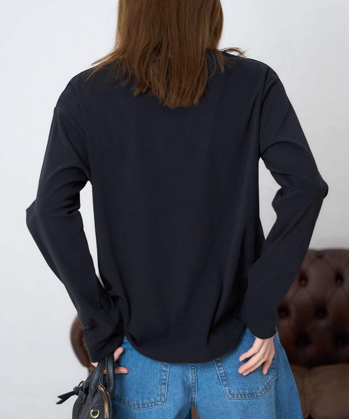 長袖ロゴプリントTシャツ