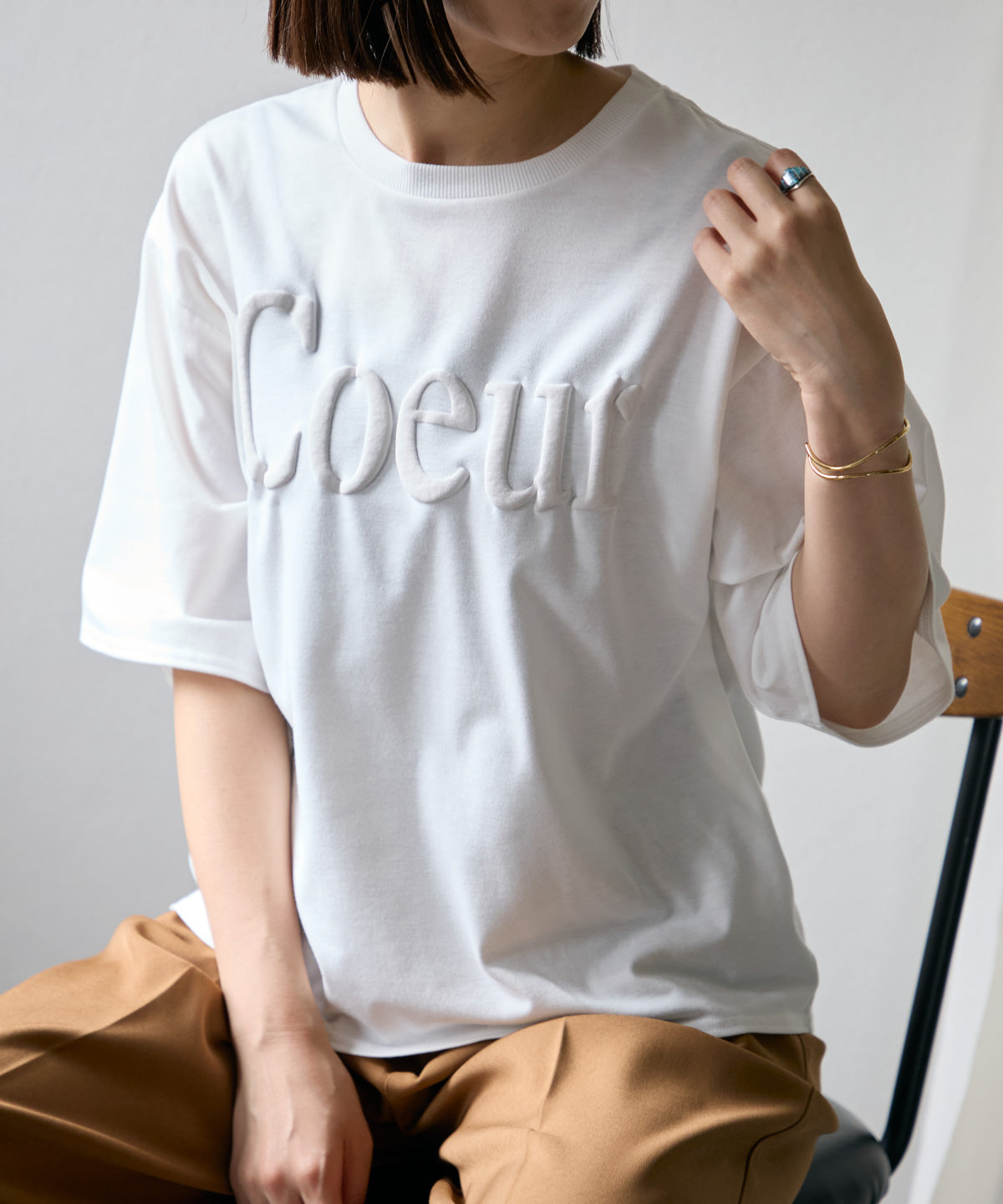 ロゴ発泡プリント半袖Tシャツ