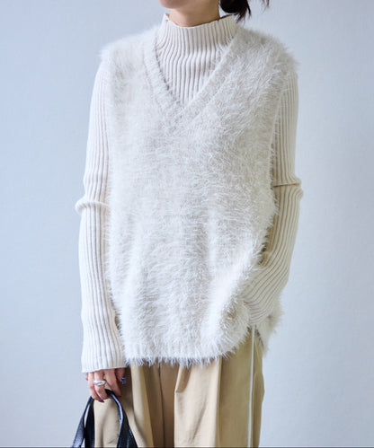 ボトルネックリブニットプルオーバー