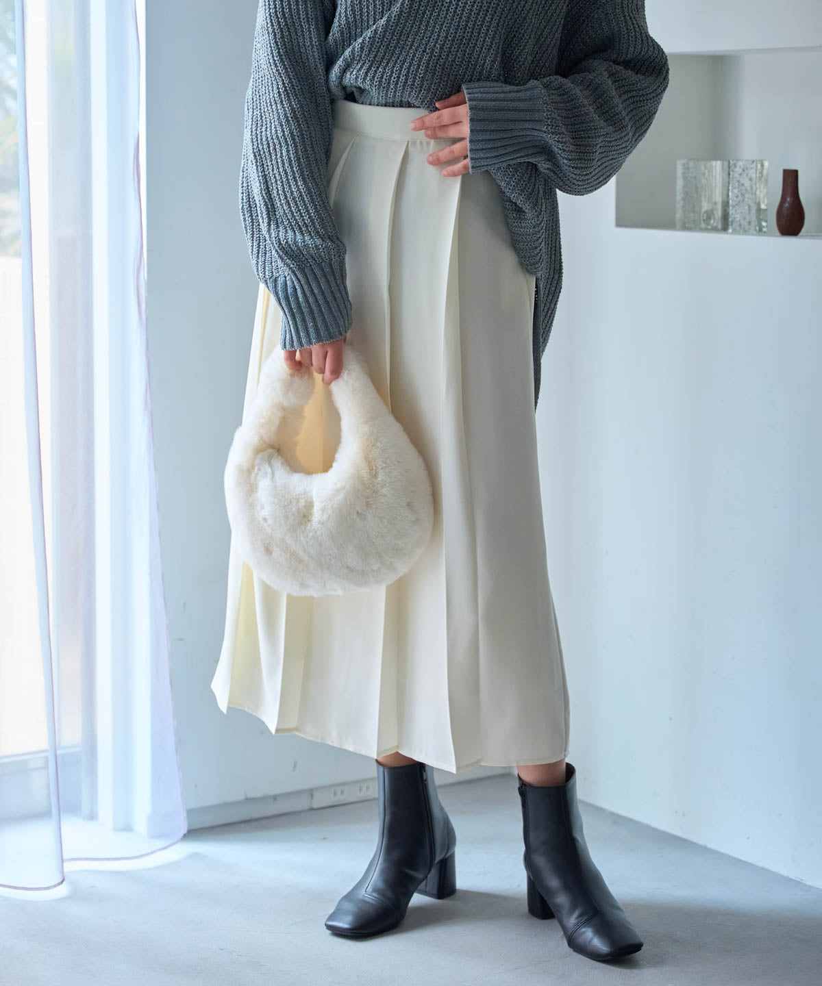 ボックスフロント プリーツスカート