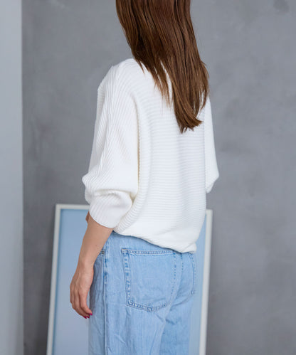 もちもちボートネックドルマンリブニット