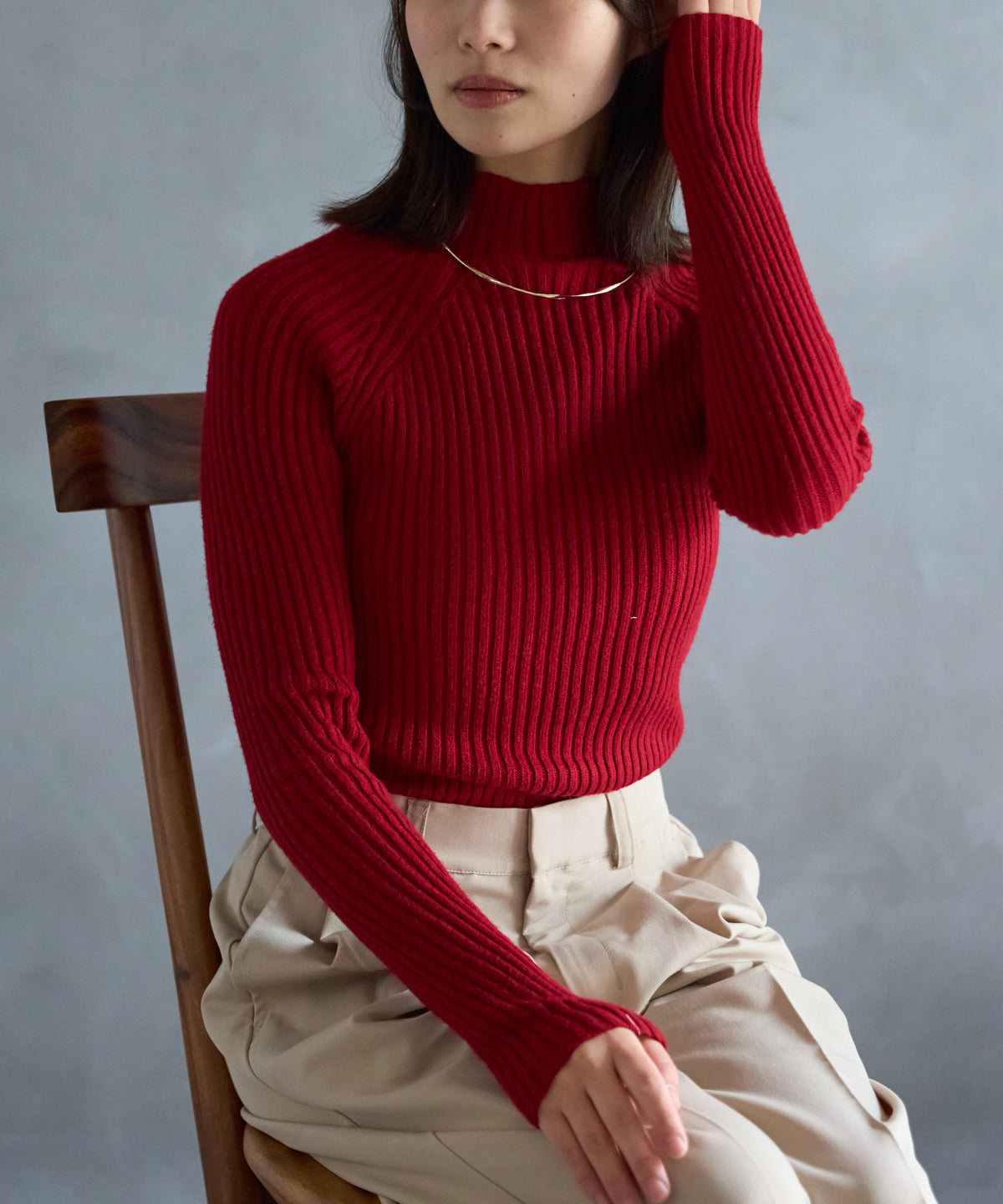 ボトルネックリブニットプルオーバー