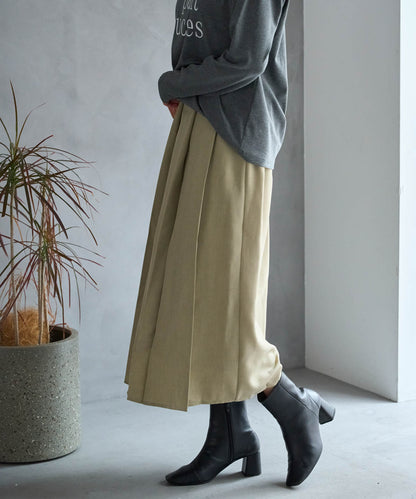 ボックスフロント プリーツスカート