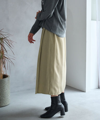 ボックスフロント プリーツスカート