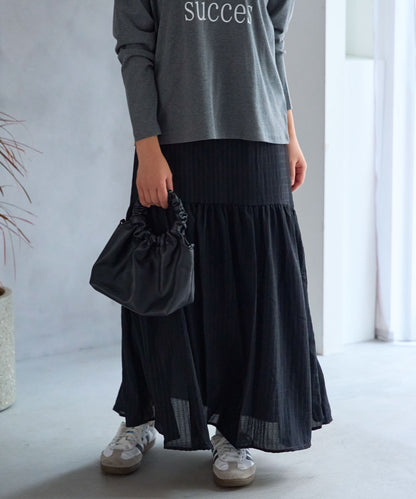 ギャザーフレアスカート