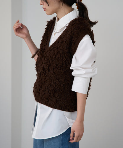 ループヤーンニットベスト