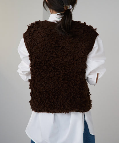 ループヤーンニットベスト