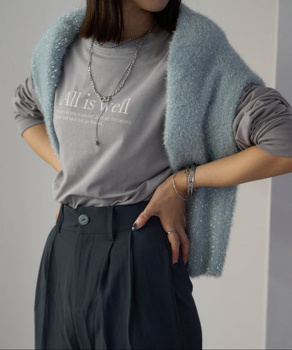 長袖ロゴTシャツ