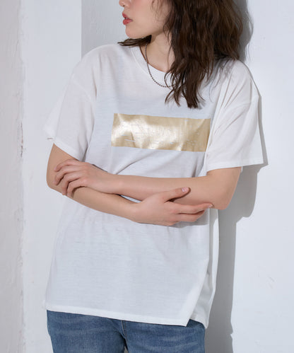 箔プリント半袖Tシャツ