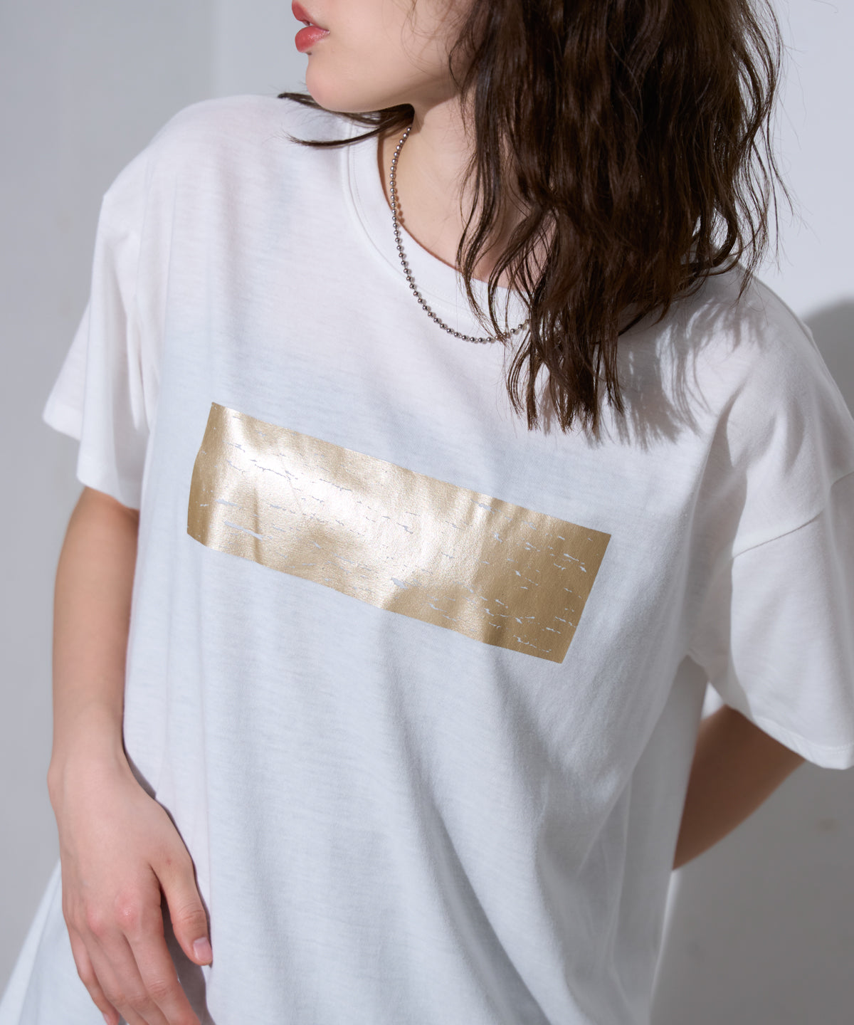 箔プリント半袖Tシャツ