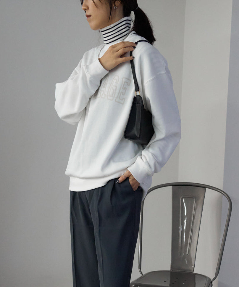 オーバーサイズ カレッジ風ロゴスウェット/トレーナー