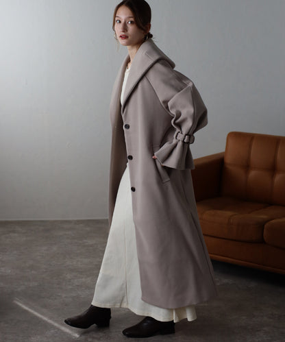 ボリュームタックスリーブコート