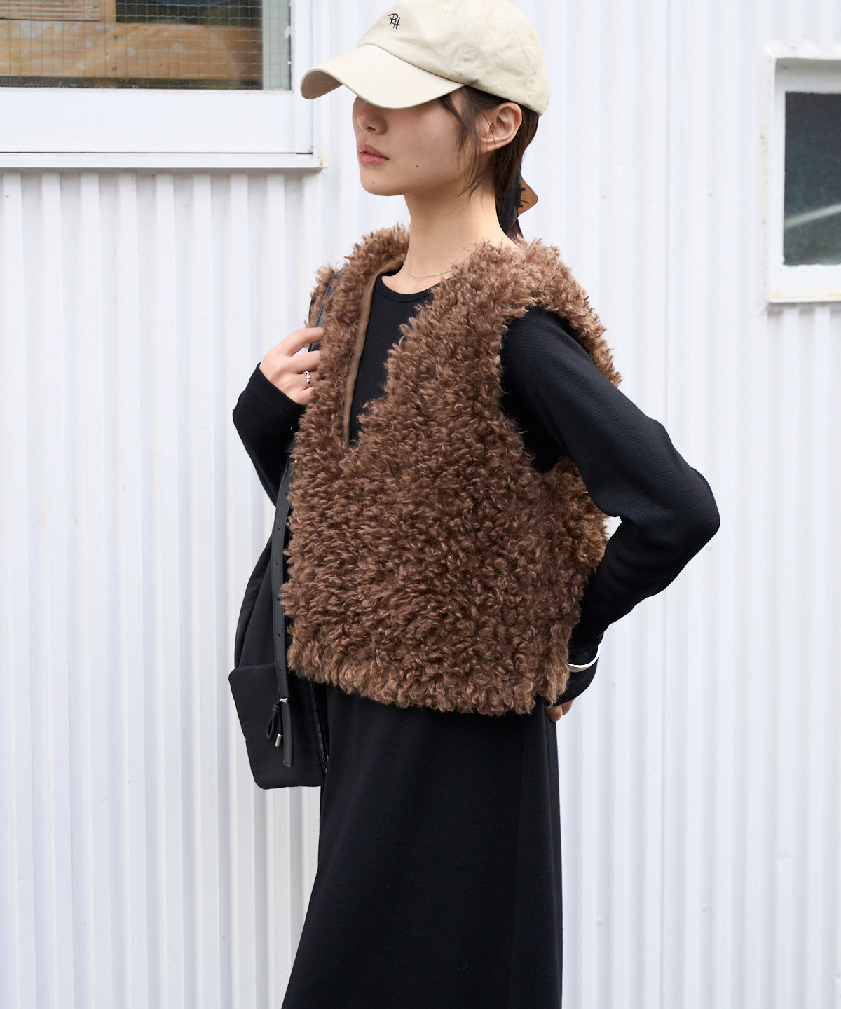 前後2way プードルボアベスト