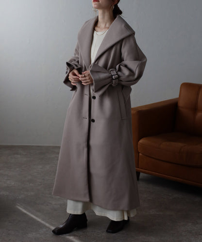 ボリュームタックスリーブコート