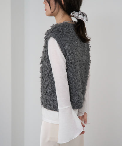 ループヤーンニットベスト