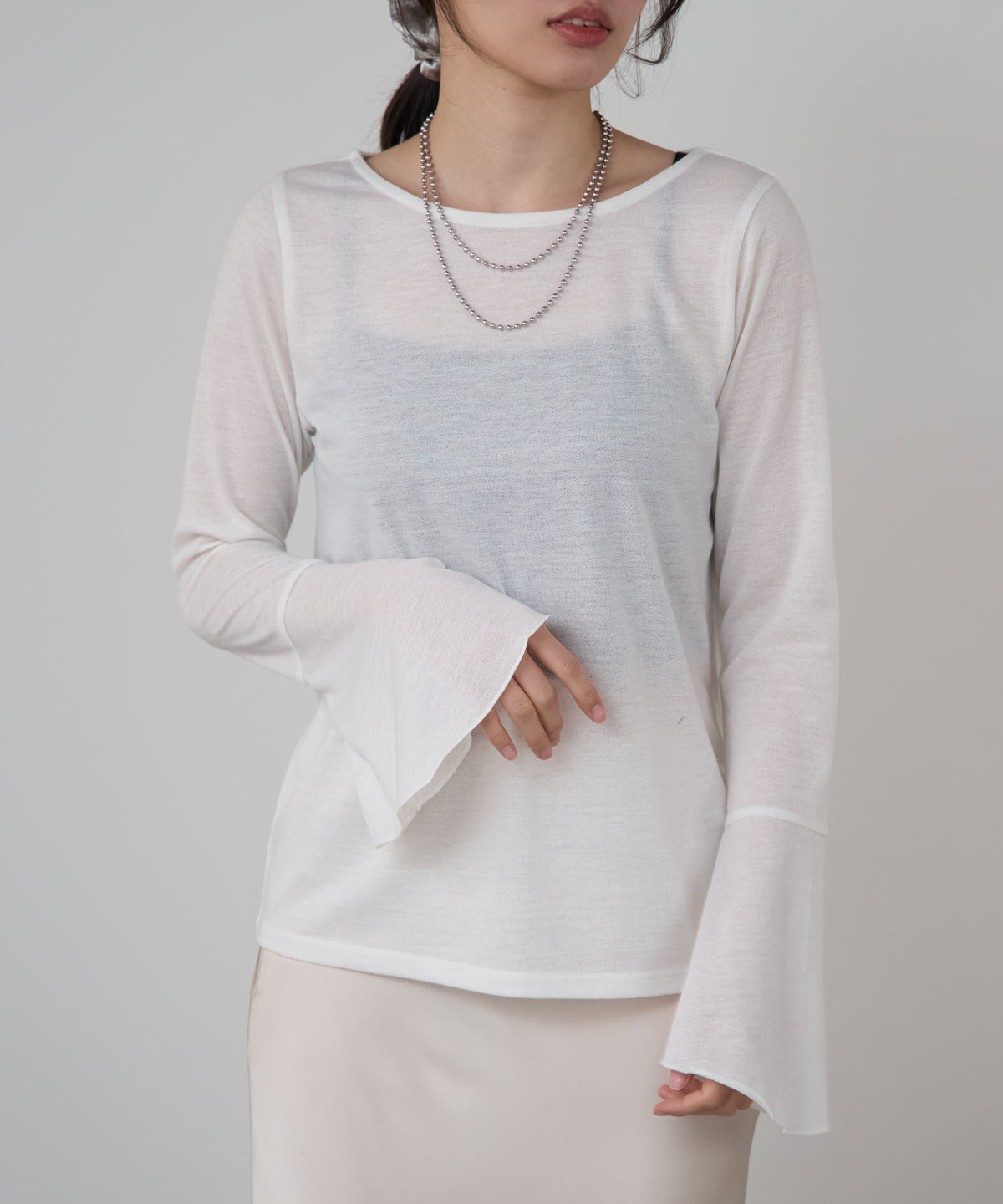 フレアスリーブトップス