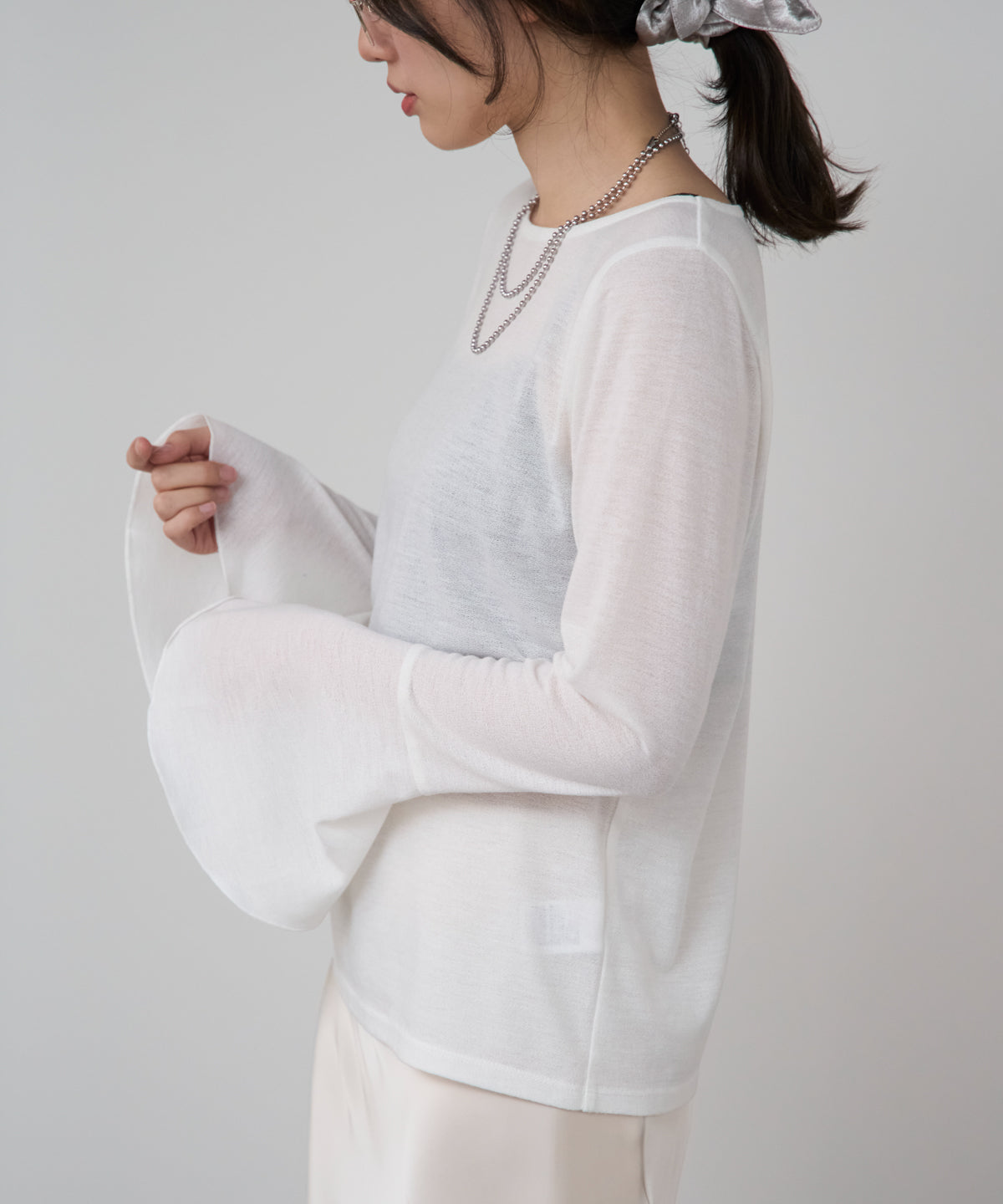 フレアスリーブトップス